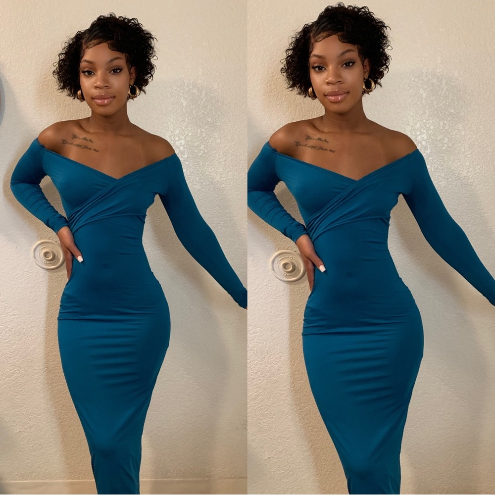 Blue Off the shoulder Maxi dress size Extra Small (XS)